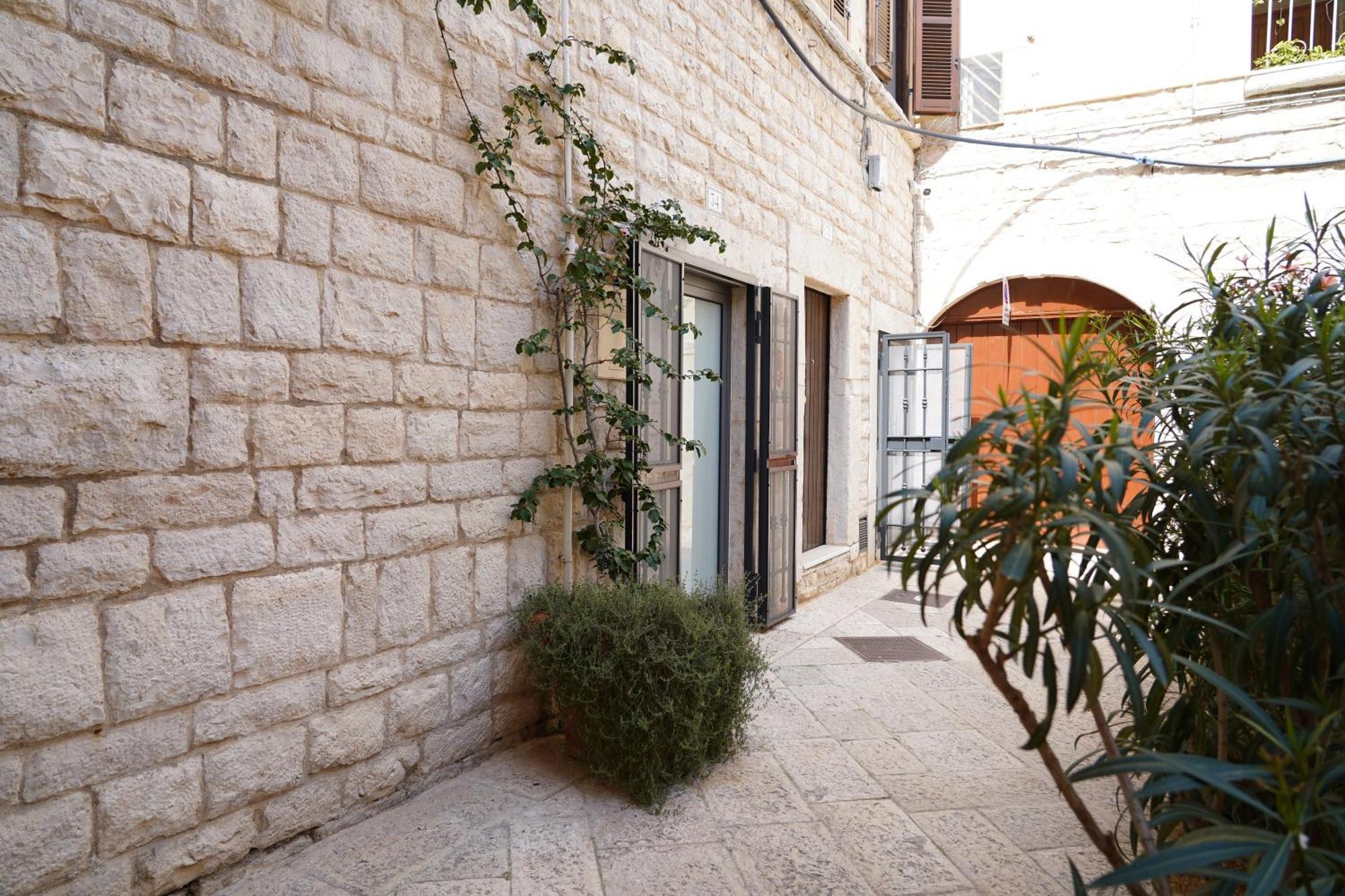 Terra Di Trani Hotel Exterior photo
